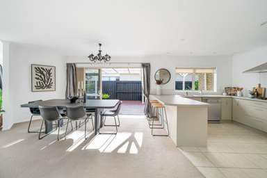 657 Gloucester Road_2