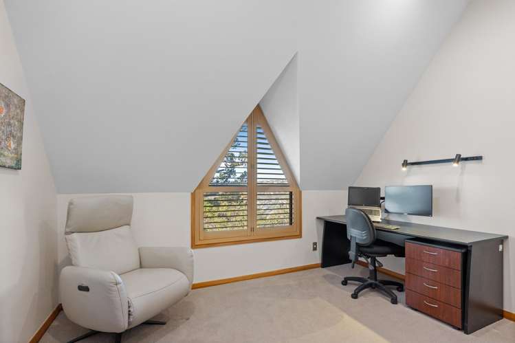 10 Tuawera Terrace Clifton_18