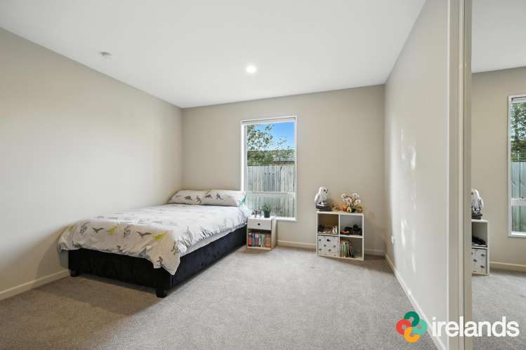 53 Kingsbridge West Burwood_7
