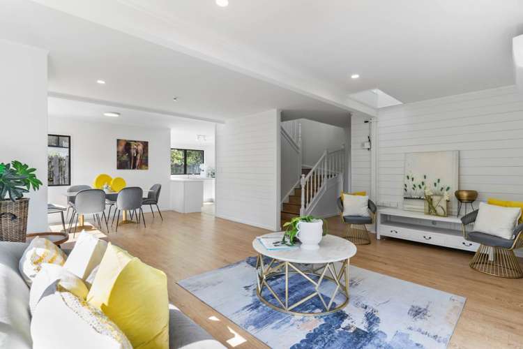 2/7 Altair Place Windsor Park_5