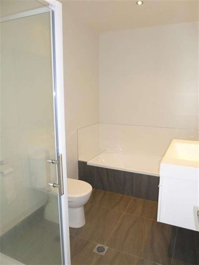 8/195 Massey Street 1067_4