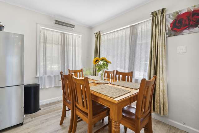 59 Lees Grove Wainuiomata_2