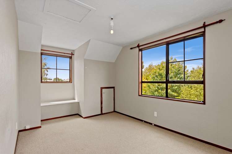 60 Solomon Ave Redwood_11