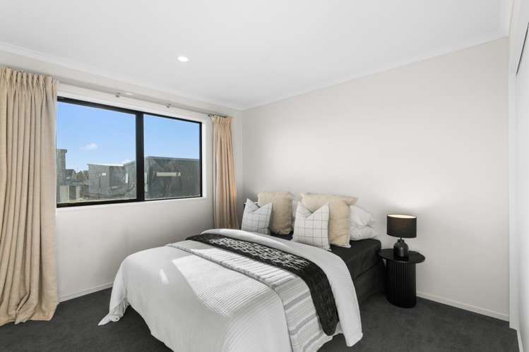 26 Tippet Crescent Wigram_10