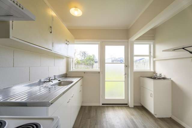 26B Irene Crescent Dinsdale_2