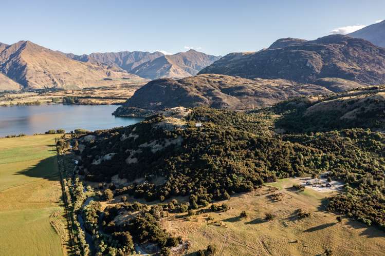 16 Emerald Bluffs Lane Glendhu Bay_20