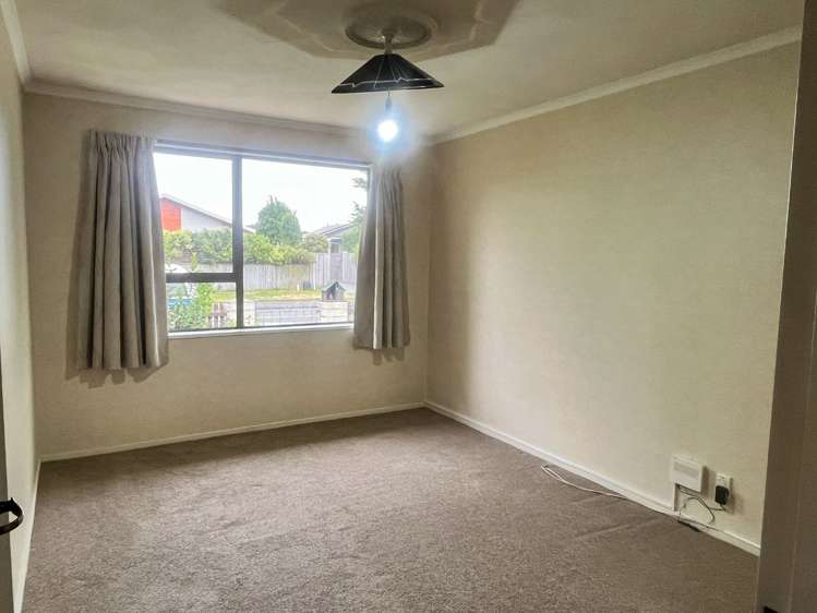 31 Laing Crescent Heathcote Valley_8