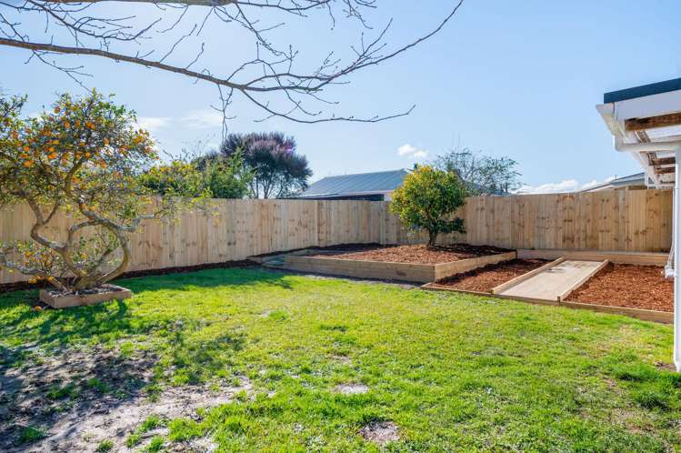 8 Dalesford Street Silverdale_17