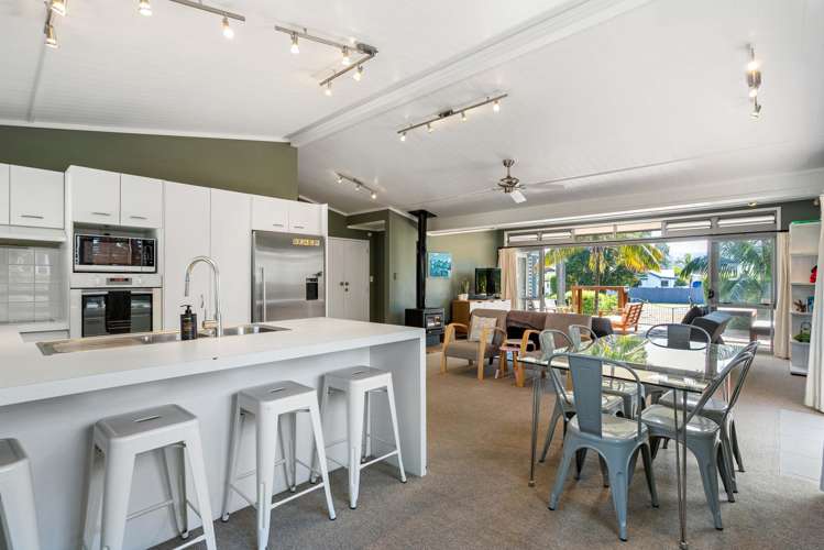 37 Vista Paku Pauanui_7