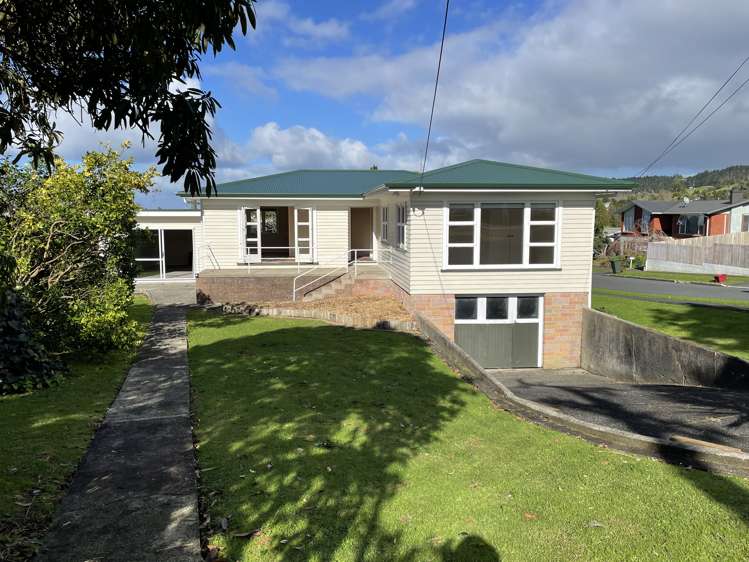 6 McMillian Avenue Te Kamo_0