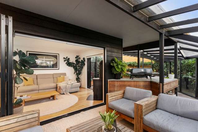 2/227 Meola Road Point Chevalier_3