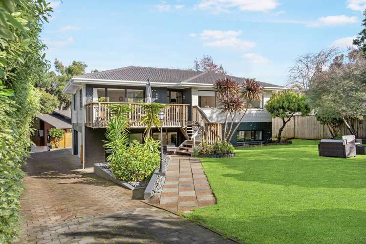 2/87 Beach Road Mellons Bay_28