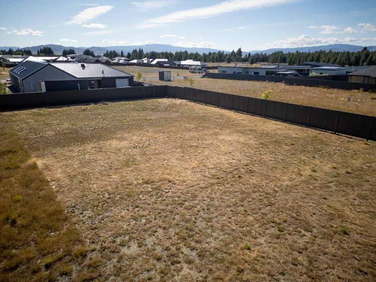 35 Lakeland Avenue Twizel_8