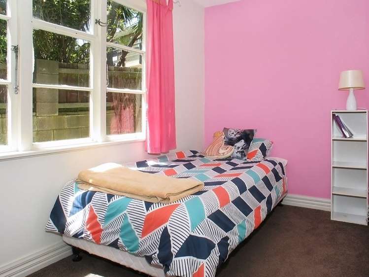 10 Richard Street Titahi Bay_13
