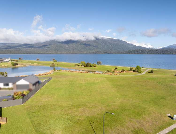 71 Takitimu Avenue Te Anau_10