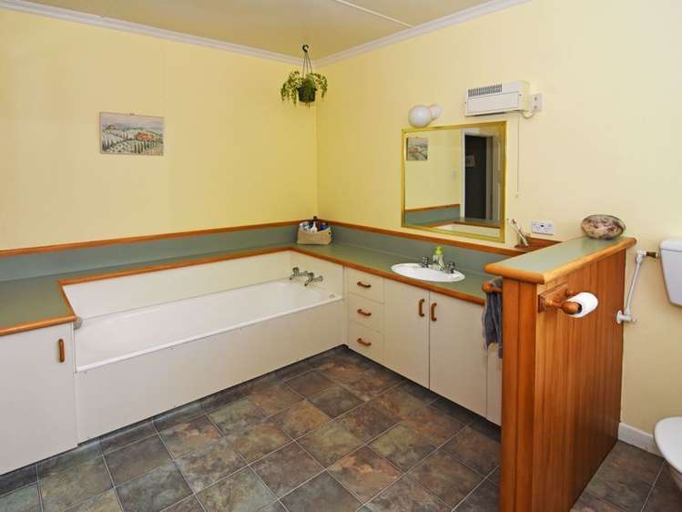 46 Cornwall Street Masterton_14