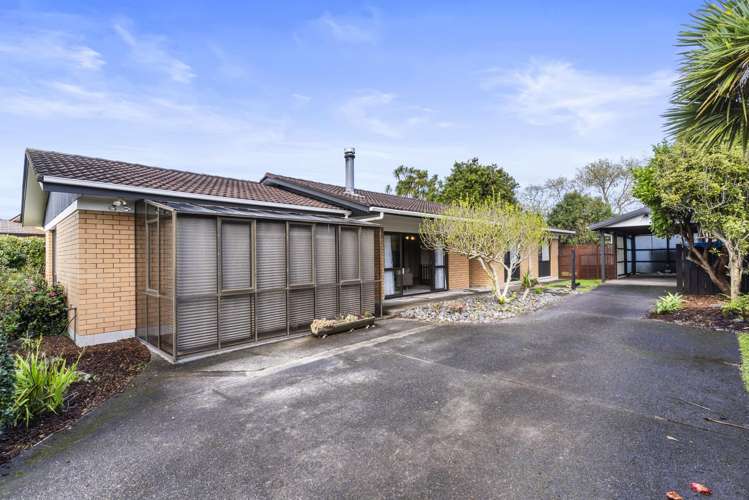 11 Frank Evans Place Henderson_25