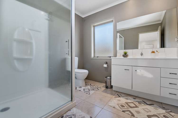 3 Devoy Drive Owhata_11