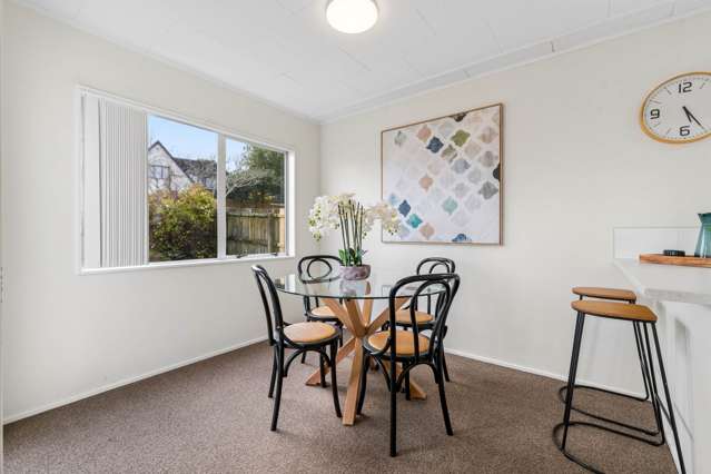 2/48 Sandgate Avenue Botany Downs_3
