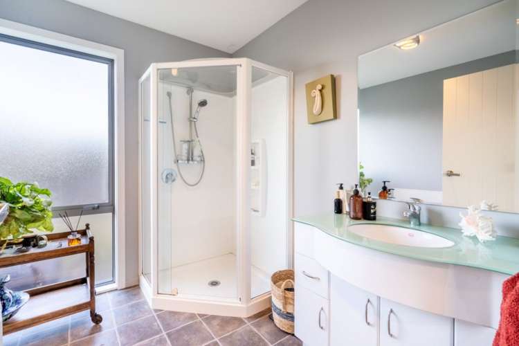 73 Milton Street Riverton_18