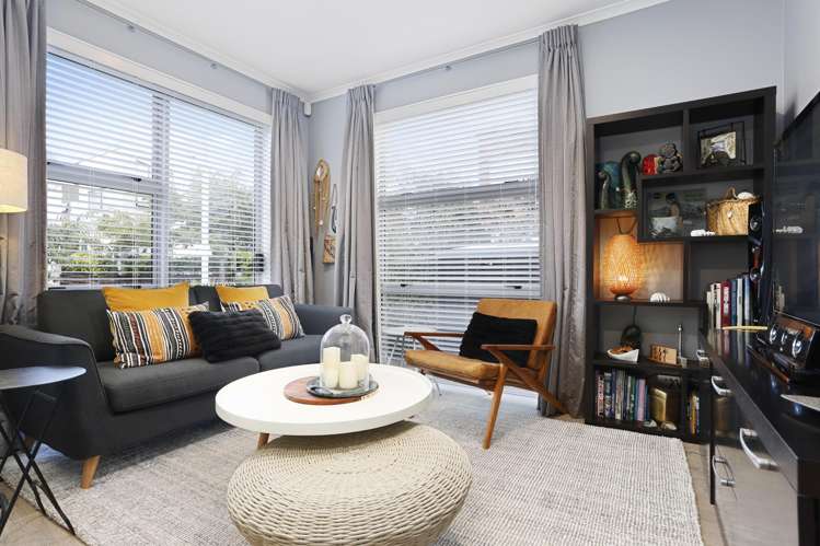 2 Station Street Hobsonville_9