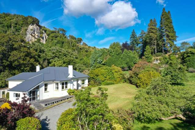 21 Lillburn Valley Road Clifden_1