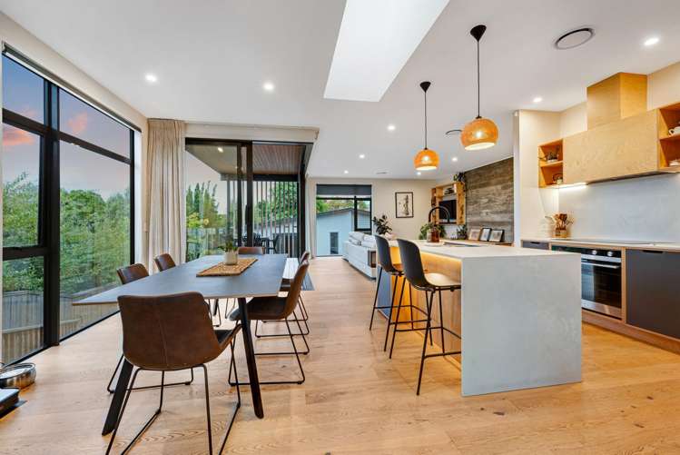 16 Arataki Views Way Glen Eden_2