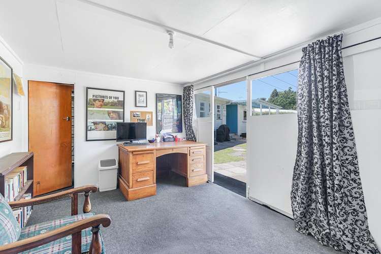 48 Pulham Crescent Queenwood_16