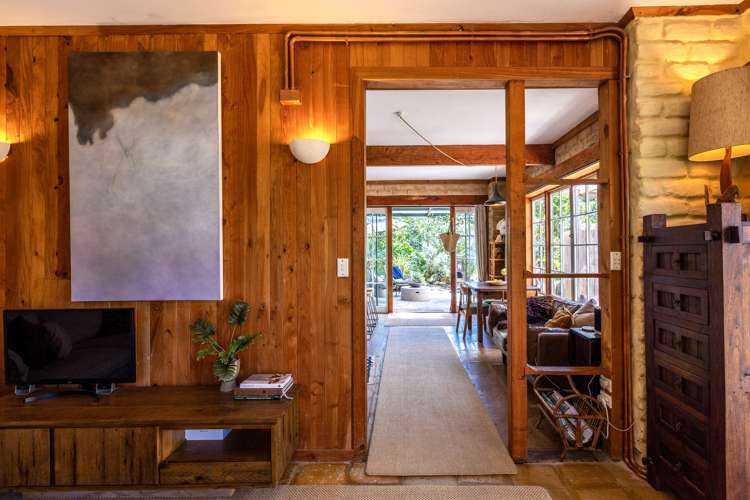 19 Ridge Road Oneroa_12