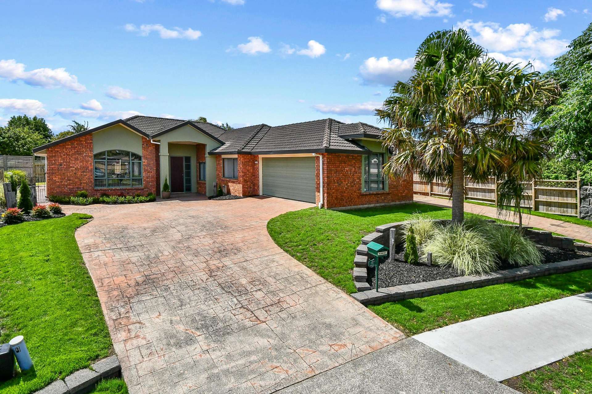 3 Trossach Place Wattle Downs_0