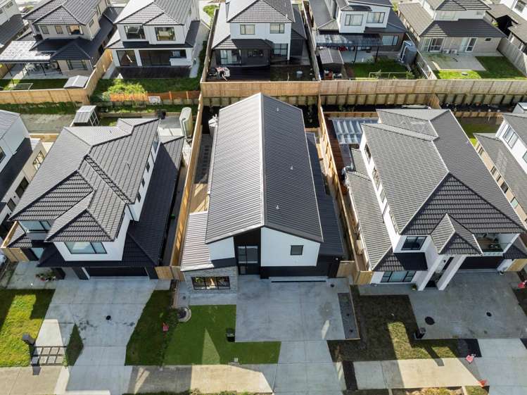 63 Malahide Drive Flat Bush_42