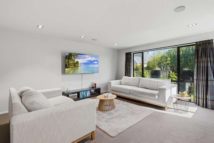 86 Rosewood Drive_2
