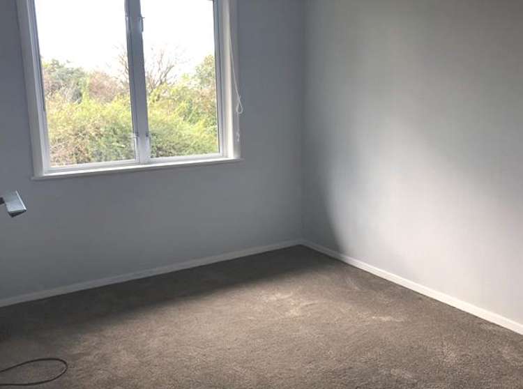 2/34a Parkhill Road Mellons Bay_5