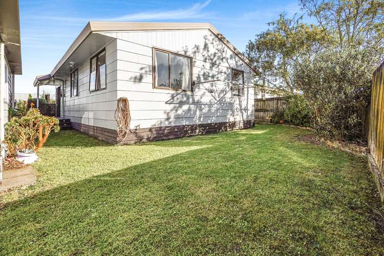 22A Karen Crescent Dinsdale_12