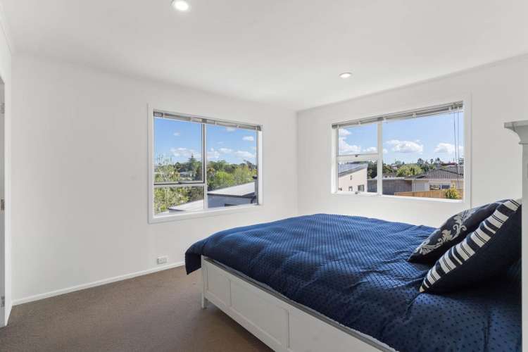 42 Cyclarama Crescent Massey_12