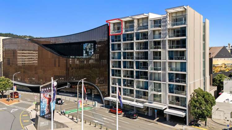 8A/42 Cable Street Te Aro_21