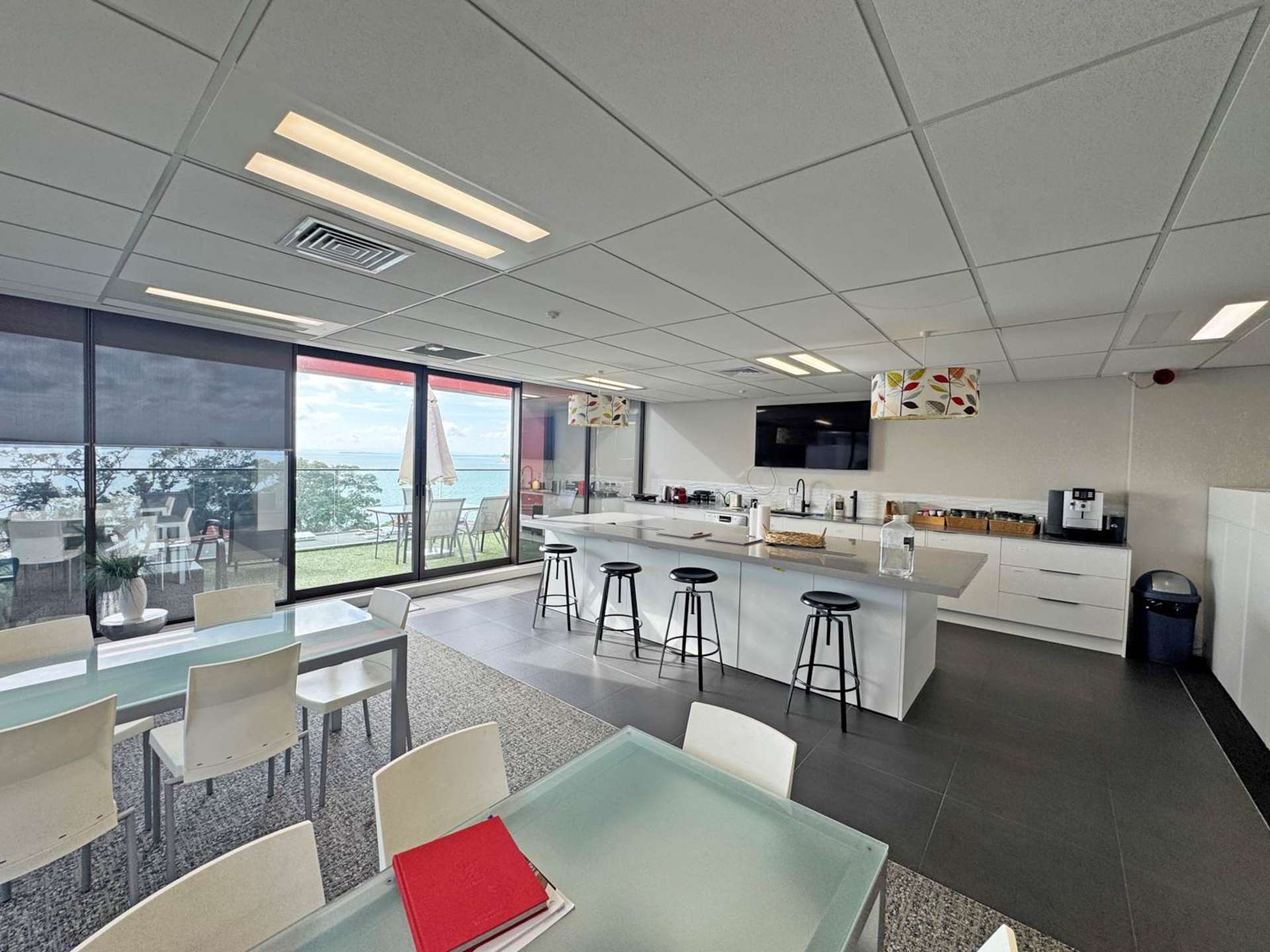 Level 3/159 Hurstmere Road Takapuna_0