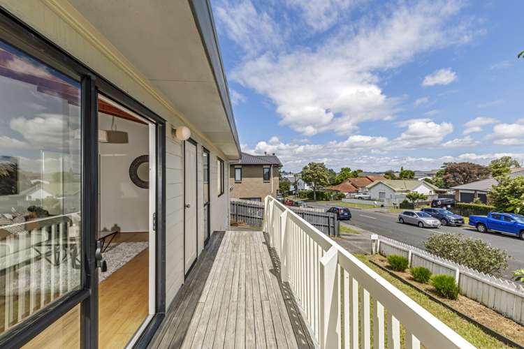 2/48 Barbados Drive Unsworth Heights_9