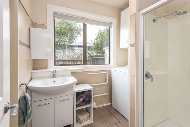 1/25 Celia Street Redcliffs_15