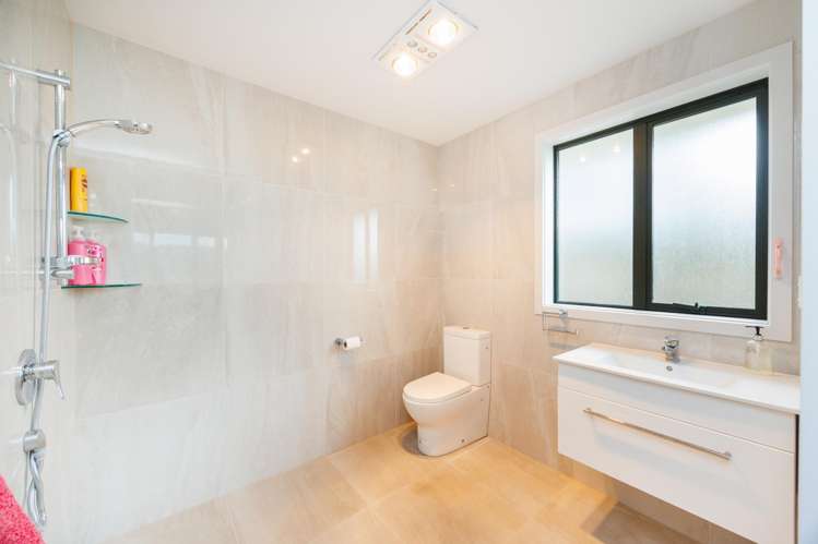 31A Bond Street Foxton Beach_17