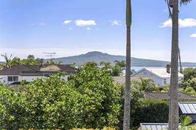 8 Rawhitiroa Road_2