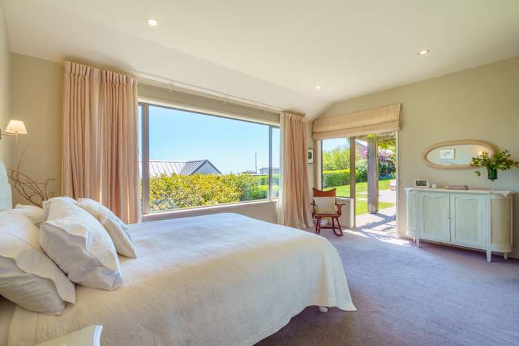 22 Angelus Avenue Richmond_14