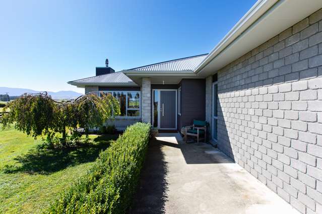 11 Adelaide Road Dannevirke_1