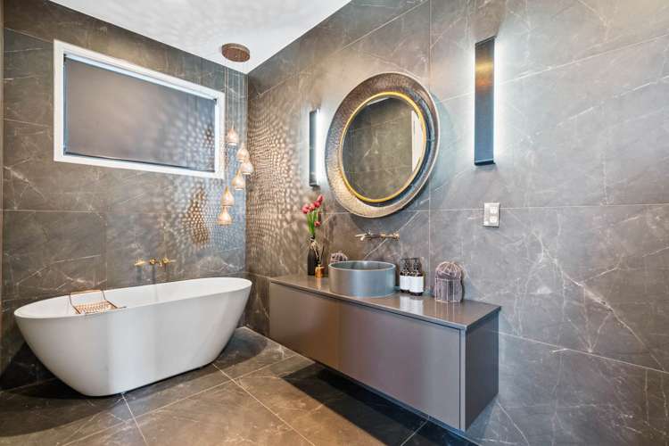 13 Bartells Drive Goodwood Heights_21