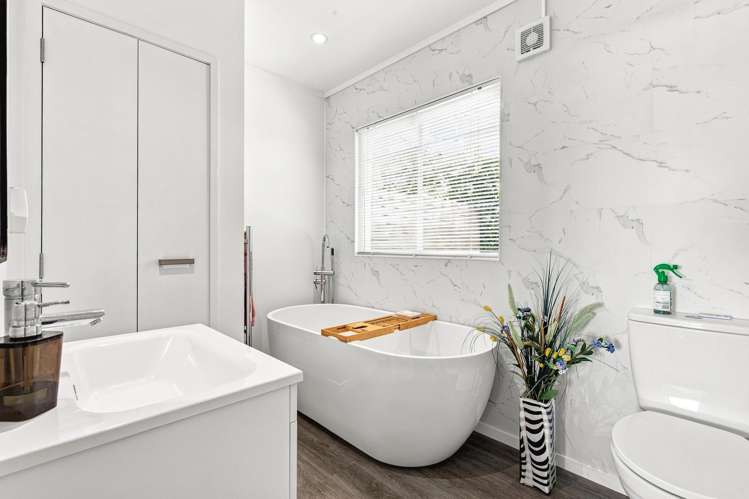 1/12 Regents Grove Richmond Heights_16
