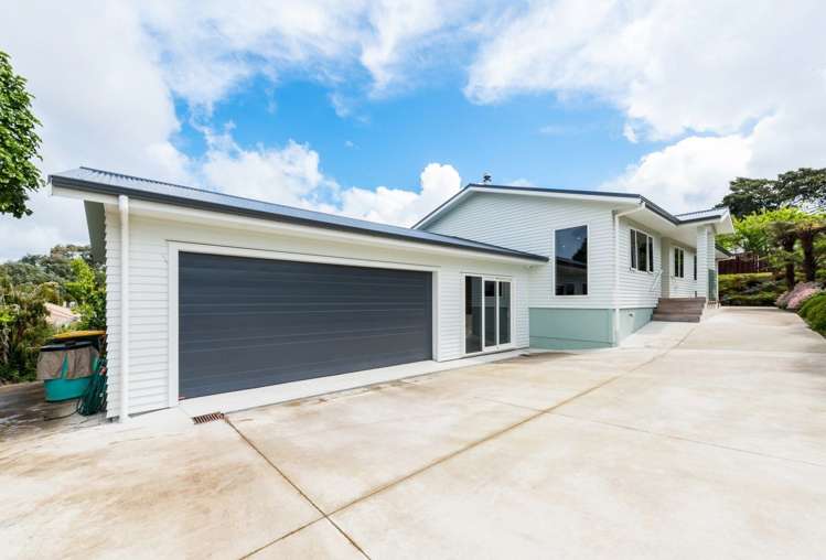 43 Tahi Terrace Glen Eden_1