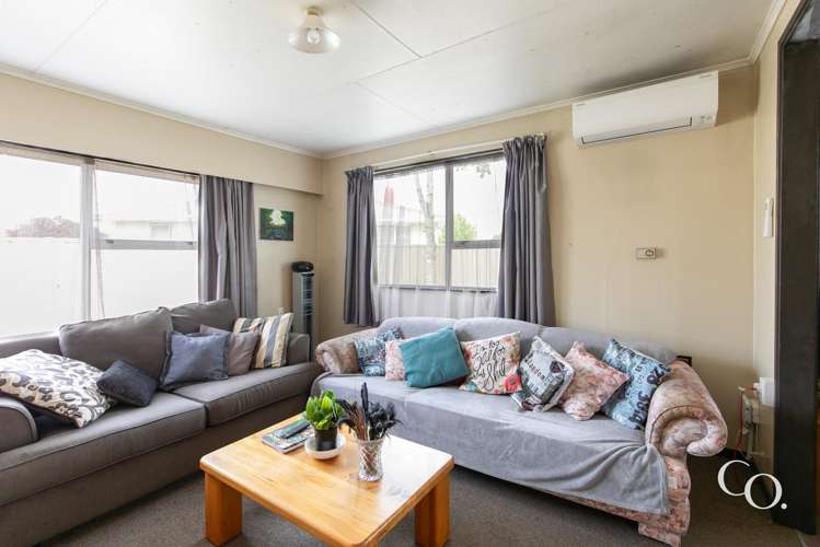 1/9 Lyttelton Crescent Tamatea_2