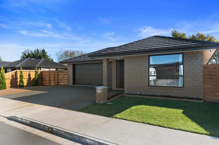 57 Quinn Crescent Woodend_23