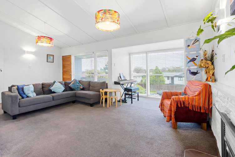 29 Tawa Street Hilltop_5