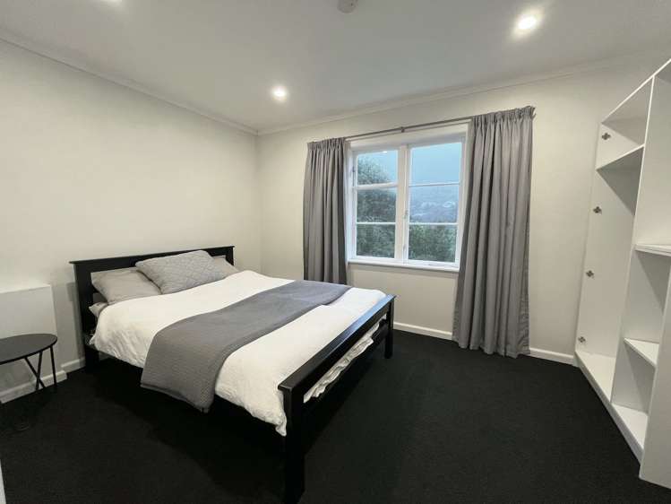 53 Handyside Street Tawa_12